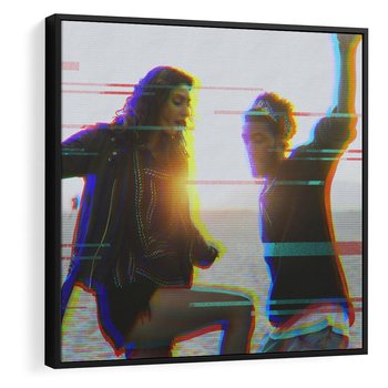 Obraz w ramie 50x50 - Taniec tęsknot - zdjęcie w stylu retro, dodane kolorowe akcenty - rama czarna