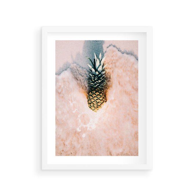 Plakat w ramie 30x40 - Egzotyczna Plaża - ananas, na plaży - rama biała