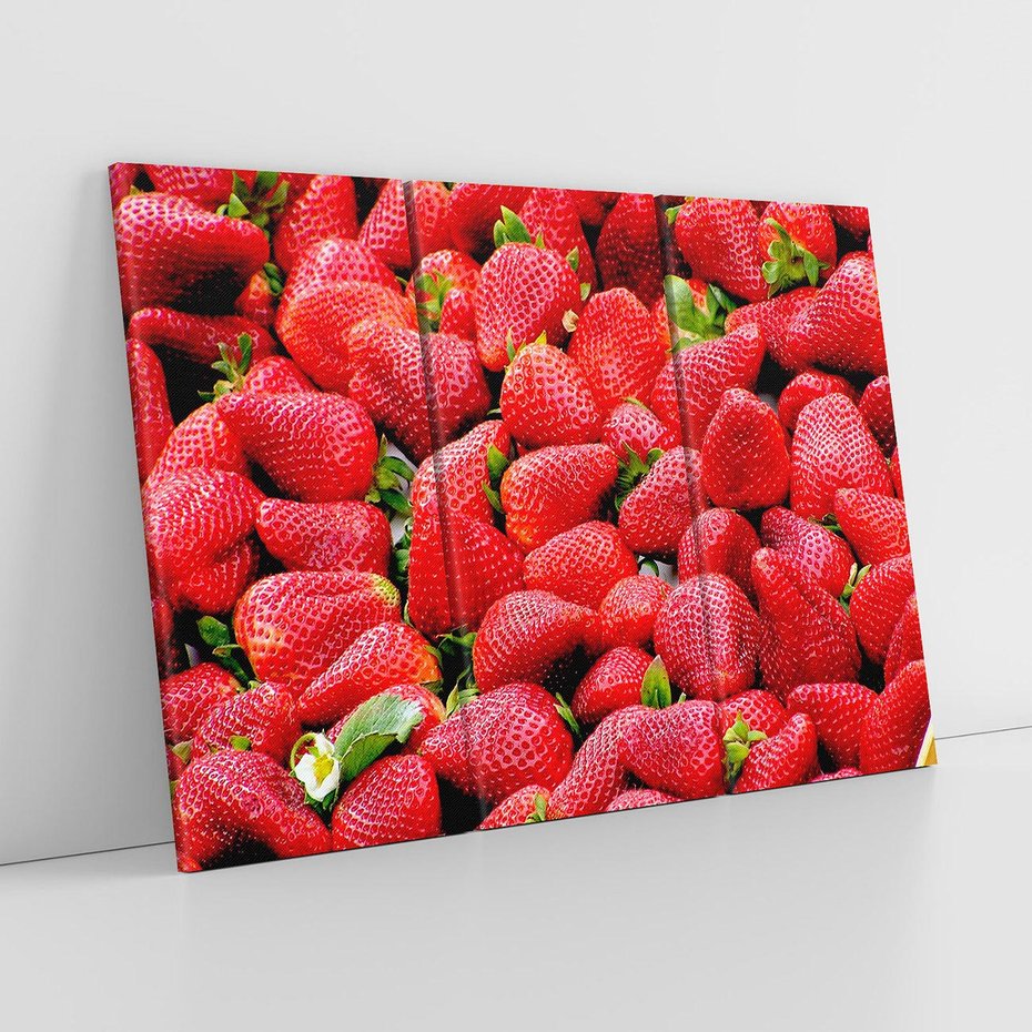 Obraz na płótnie 120x80 - Truskawki Czerwone Kropki Uczuć - truskawki, owoce