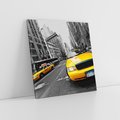 Obraz na płótnie 40x40 - Dynamiczny TAXI w Nowym Jorku - TAXI, NY