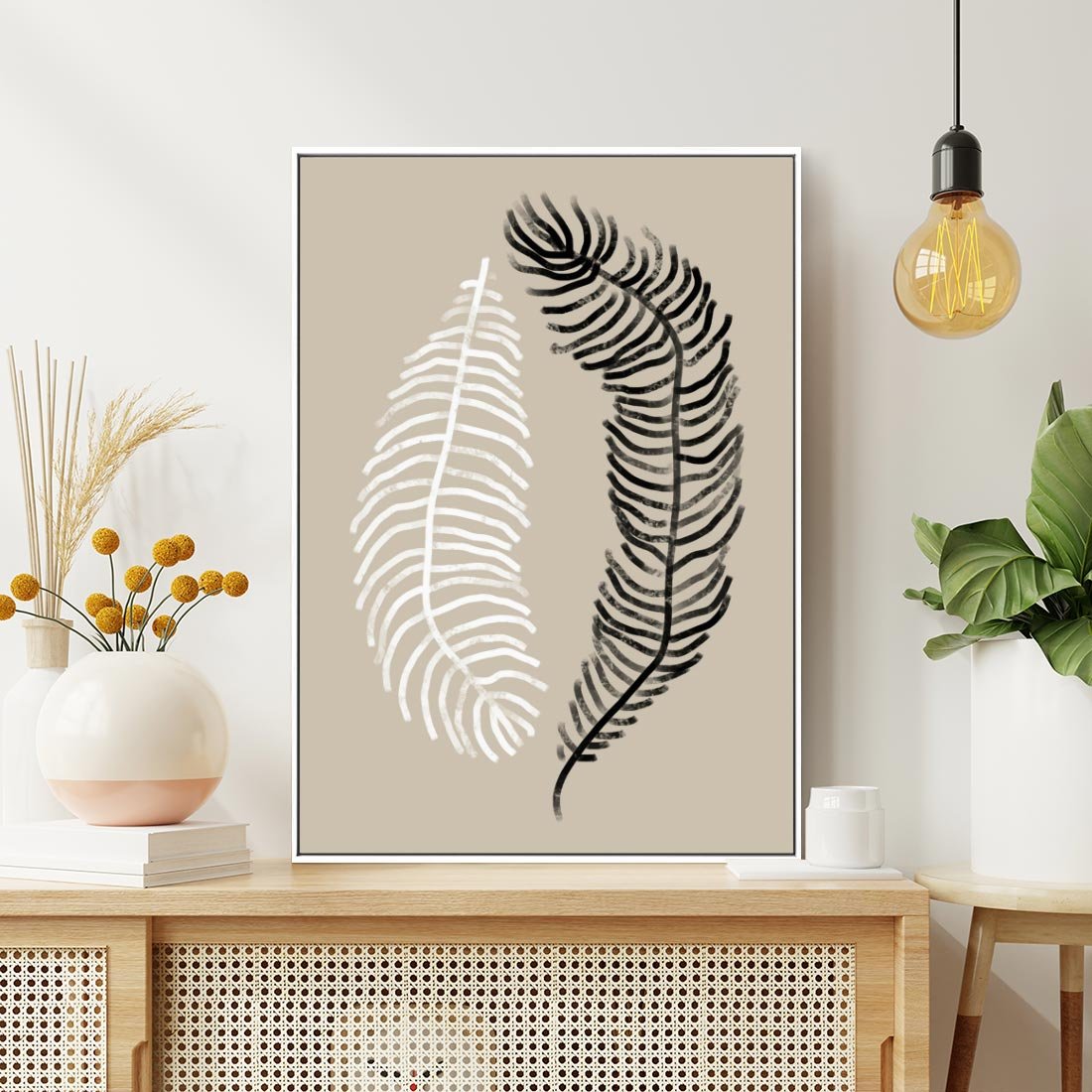 Obraz w ramie 50x70 - Spleciona Harmonia - sztuka nowoczesna, białe i czarne pióro - rama biała