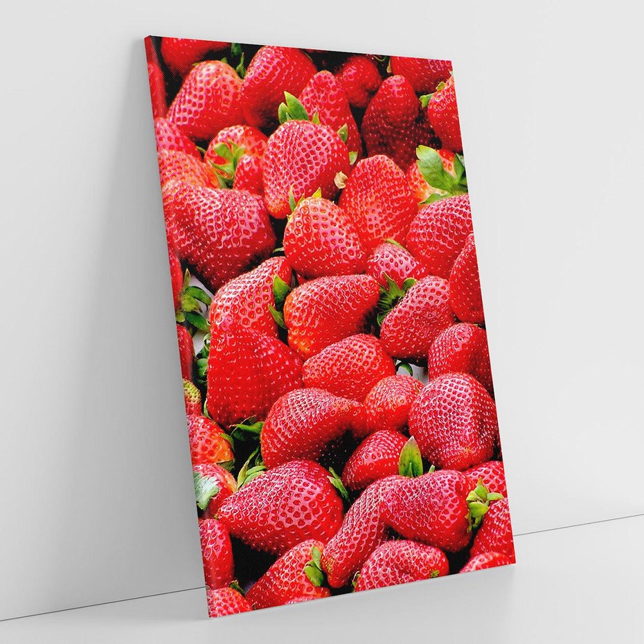 Obraz na płótnie 50x70 - Truskawki Czerwone Kropki Uczuć - truskawki, owoce