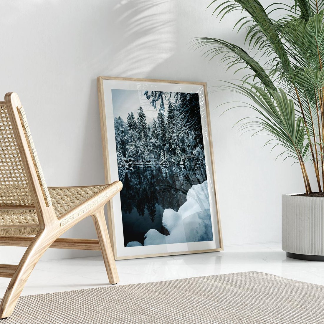 Plakat w ramie 30x40 - Zima nad Jeziorem - krajobraz zimowy, jezioro - rama drewno