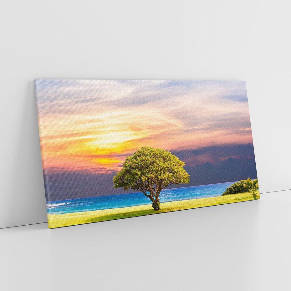 Obraz na płótnie 120x60 - Drzewo, Morze, Trawa - Naturalna Harmonia - drzewo, morze