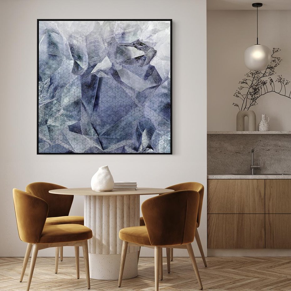 Obraz w ramie 50x50 - Melodia mgieł i marzeń - abstrakcja w kolorze granatu, przypominająca górę lodową - rama czarna