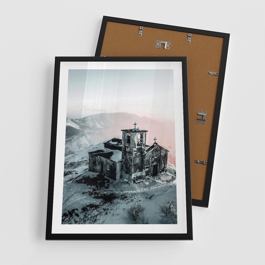 Plakat w ramie 50x70 - Stary Kościół w Górach - stary kościół, ruiny - rama czarna