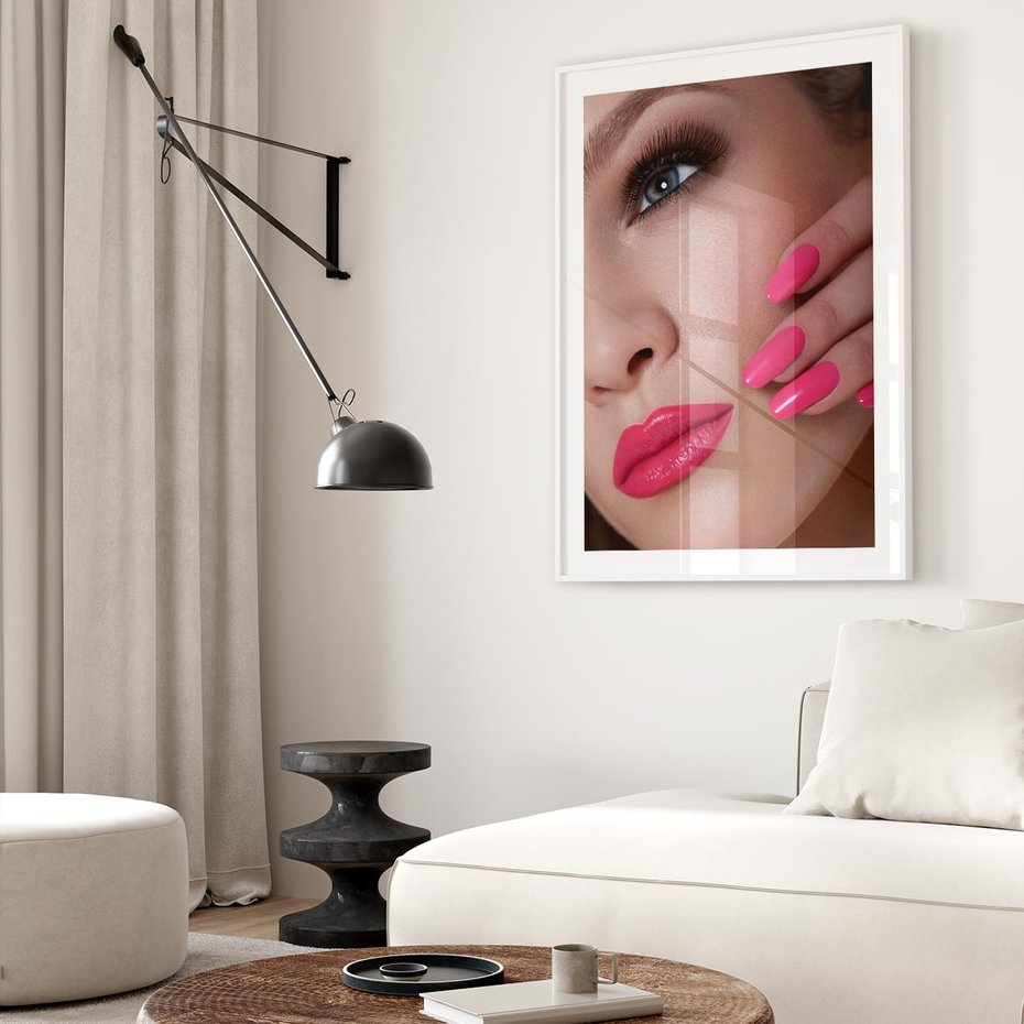 Plakat w ramie 50x70 - Usta, manicure, spa: kobieca harmonia - usta, manicure - rama biała