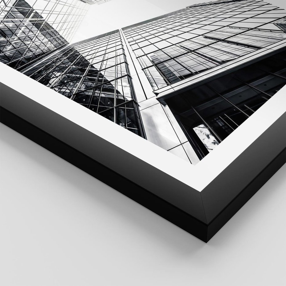 Plakat w ramie 40x50 - Wznoszący się Wysoko - architektura, wysoki wieżowiec - rama czarna