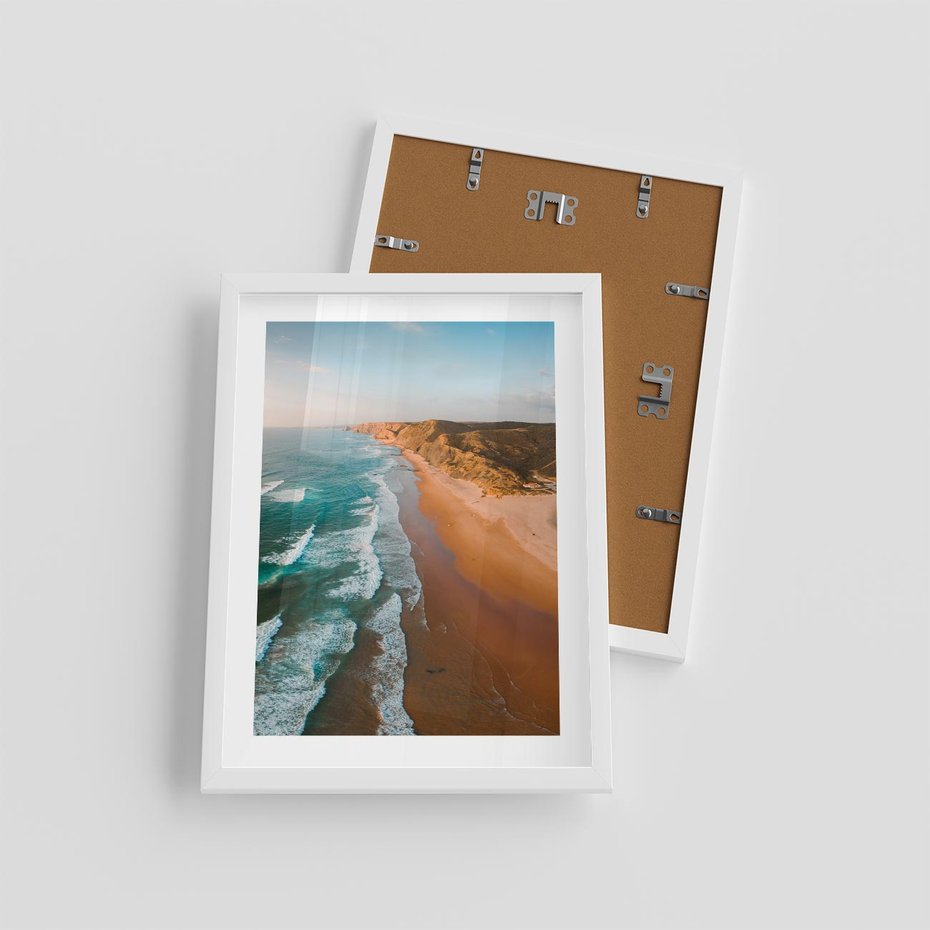 Plakat w ramie 30x40 - Z Lotu Ptaka - fotografia, plaża - rama biała