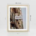 Plakat w ramie 40x50 - Magiczne Spacery - hotel, uliczka - rama drewno