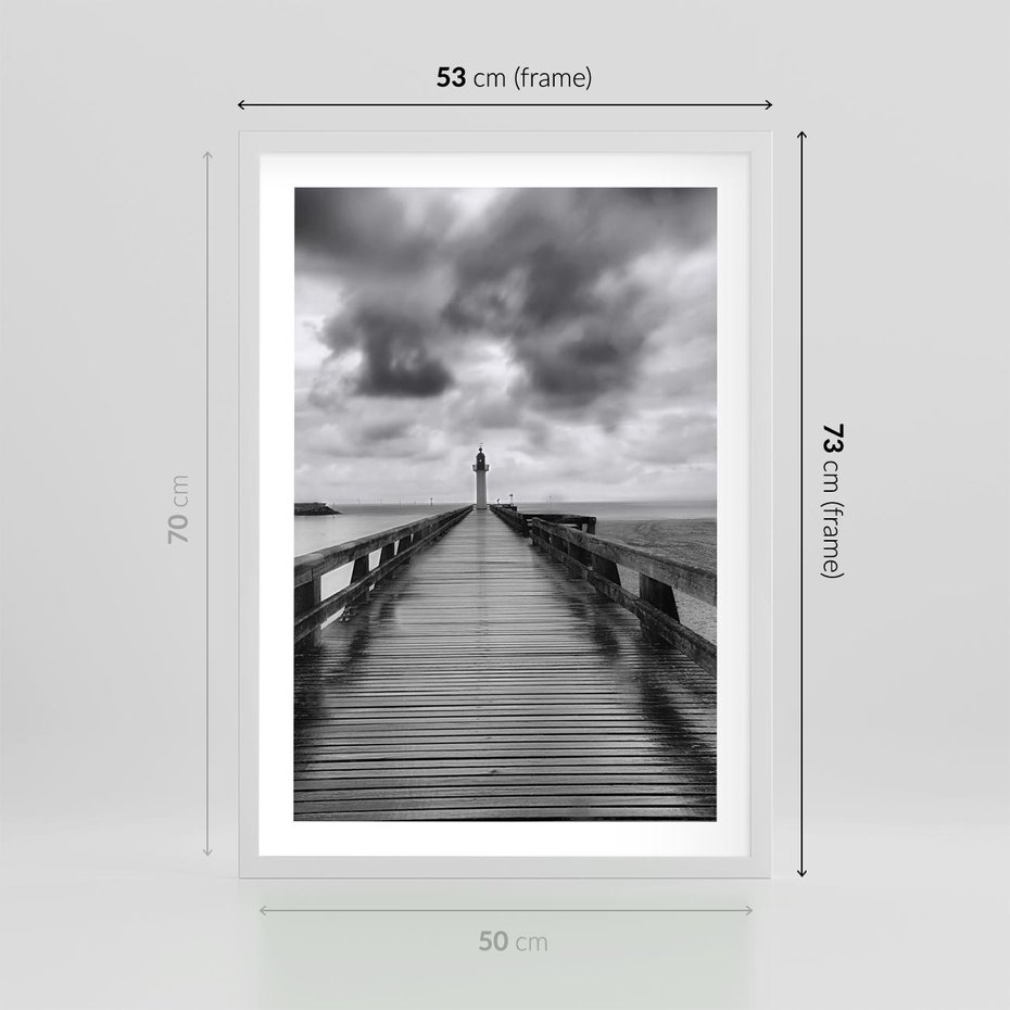 Plakat w ramie 50x70 - Romantyczny pomost z latarnią - pomost, latarnia - rama biała