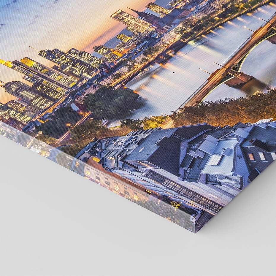 Obraz na płótnie 60x60 - Frankfurt - spotkanie tradycji i nowoczesności - Frankfurt, Niemcy