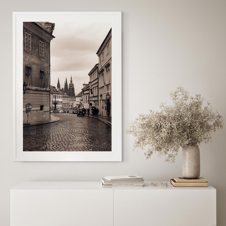 Plakat bez ramy 40x50 - Przygoda Na Horyzoncie - uliczka, perspektywa