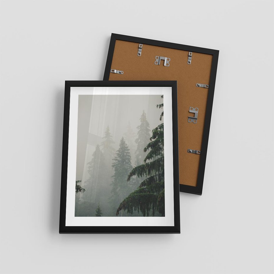 Plakat w ramie 30x40 - Mglista przemiana lasu - las, mgła - rama czarna