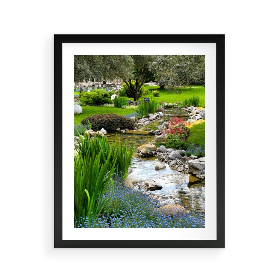 Plakat w ramie 40x50 - Ogródowy Strumyk - strumyk, ogród - rama czarna
