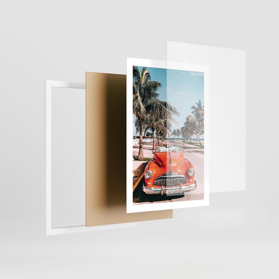Plakat w ramie 50x70 - Retro Przejażdżka - pomarańczowy retro samochód, kabriolet - rama biała