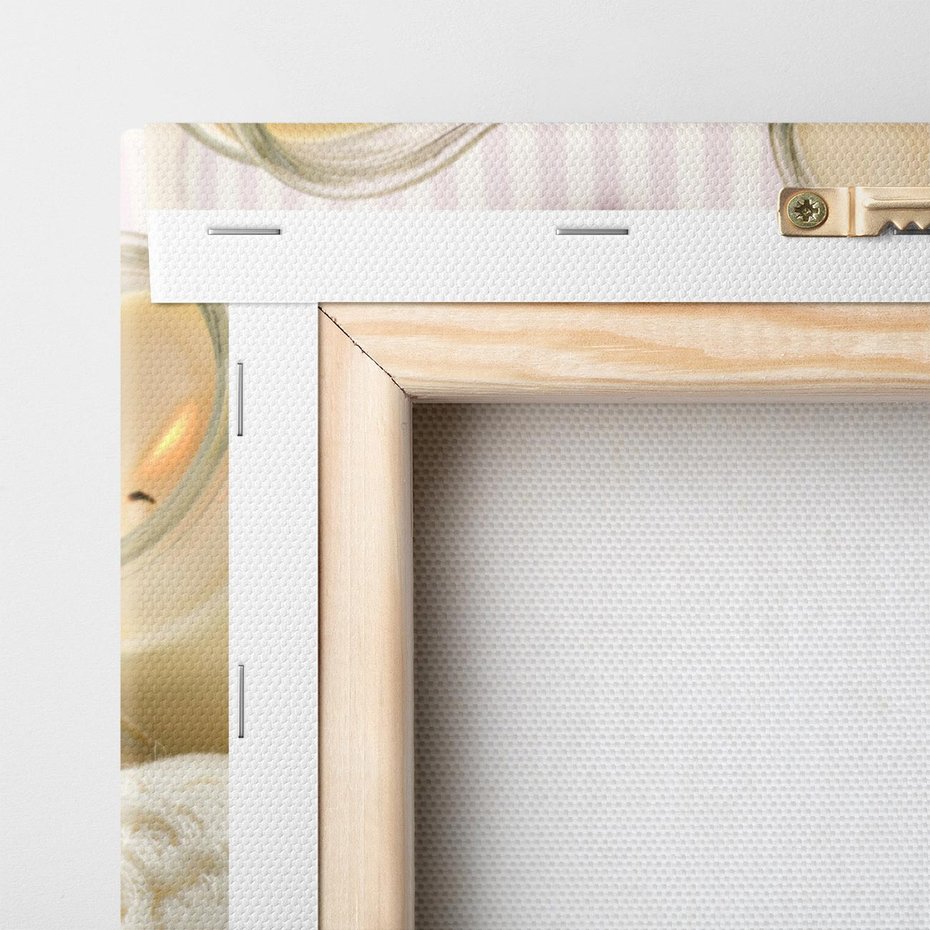 Obraz na płótnie 70x50 - Relaksujący moment: świeczki i kwiaty w SPA - świeczki, kwiat