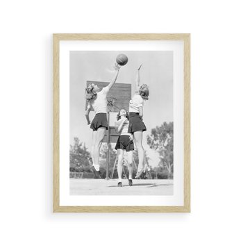 Plakat w ramie 30x40 - Sport to Zdrowie - retro zdjęcie, czarno białe - rama drewno