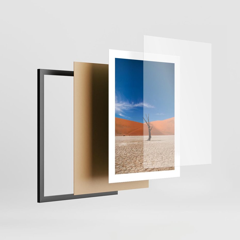 Plakat w ramie 30x40 - Słońce i Suche Drzewo - pustynia, suche - rama czarna