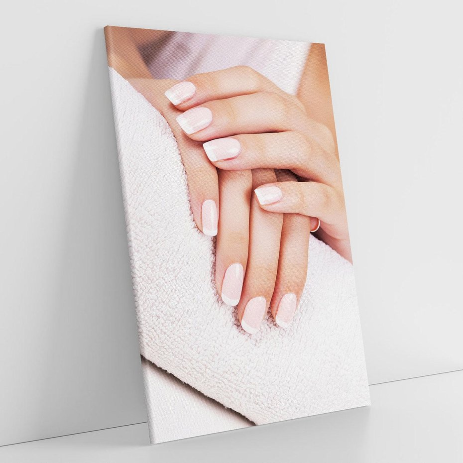 Obraz na płótnie 70x100 - Piękno manicure - manicure, paznokcie