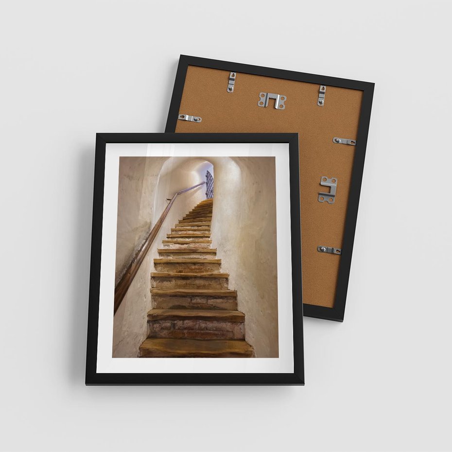 Plakat w ramie 40x50 - Schody Wymiarów - schody, tunel - rama czarna
