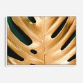 Obraz w ramie 120x80 - Piękno i Styl - złote, liście - rama biała