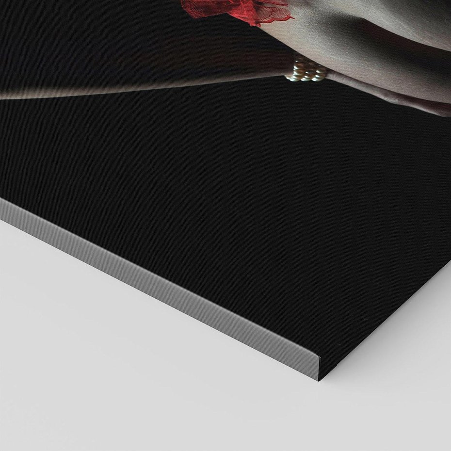 Obraz na płótnie 70x100 - Piękno i Siła - akt, kobieta