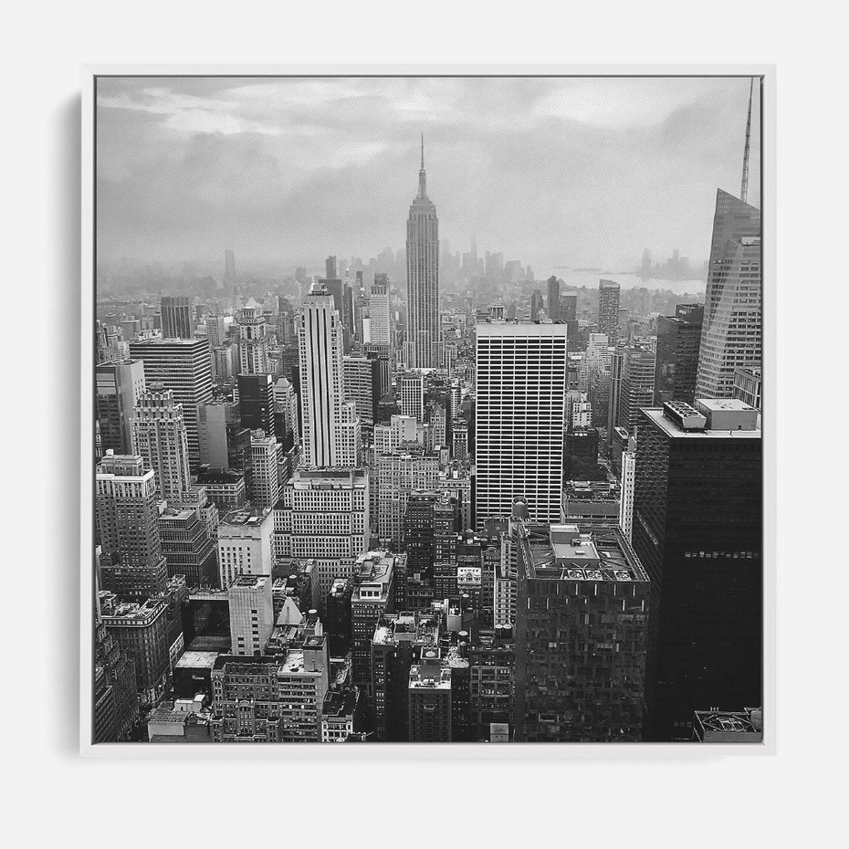 Obraz w ramie 80x80 - Majestatyczne Wysokości - Nowy Jork, wieżowce - rama biała