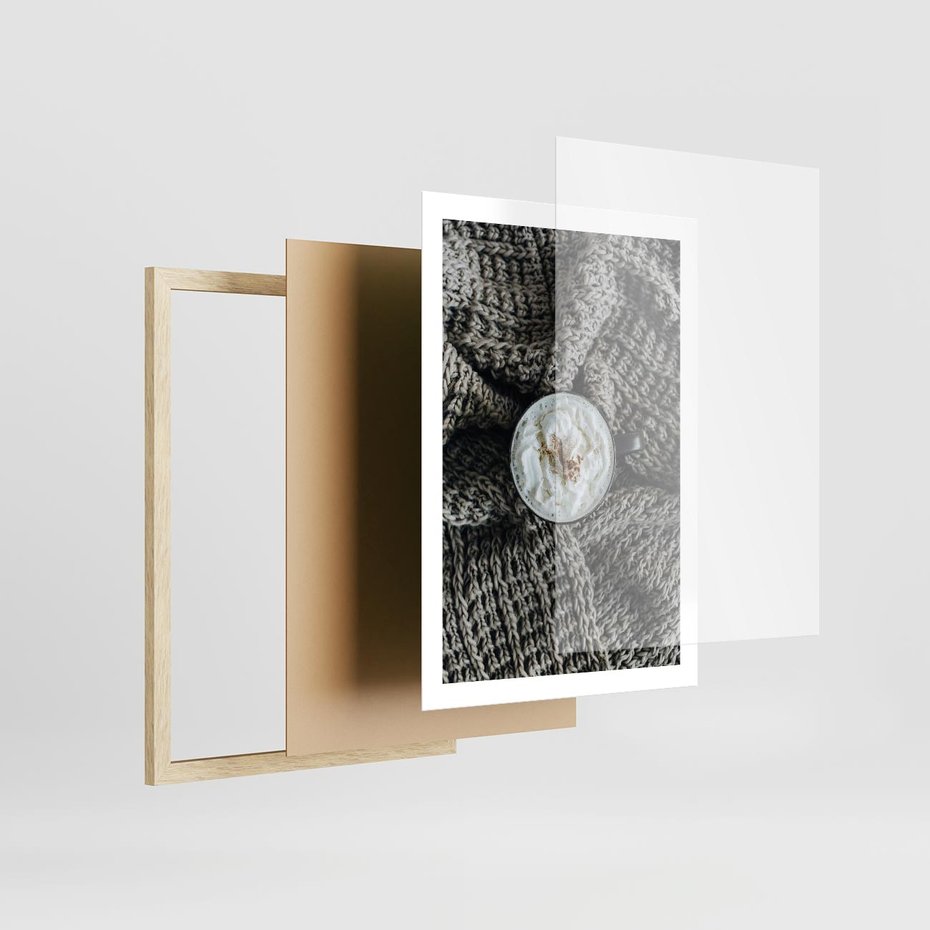 Plakat w ramie 50x70 - Relaks z Kawą i Kocem - ciepły wełniany koc, kawa z bitą śmietaną - rama drewno