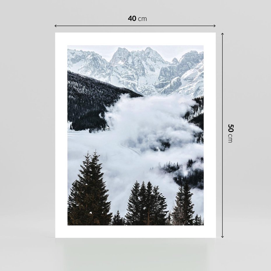 Plakat bez ramy 40x50 - Zimowa Magia Gór: Śnieżne Szczyty - grajobraz górski, zima