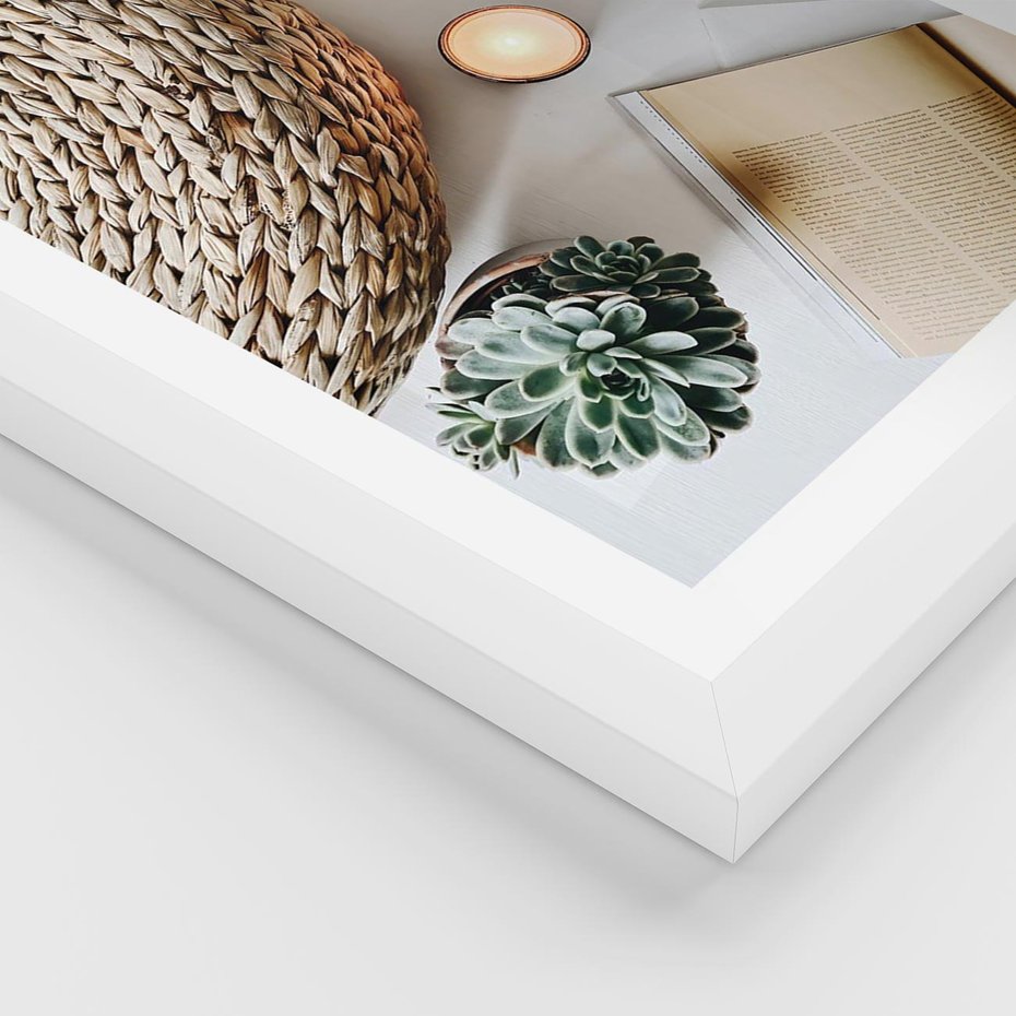 Plakat w ramie 30x40 - Przytulna Kompozycja Lifestyle - kompozycja lifestyle, wiklina - rama biała