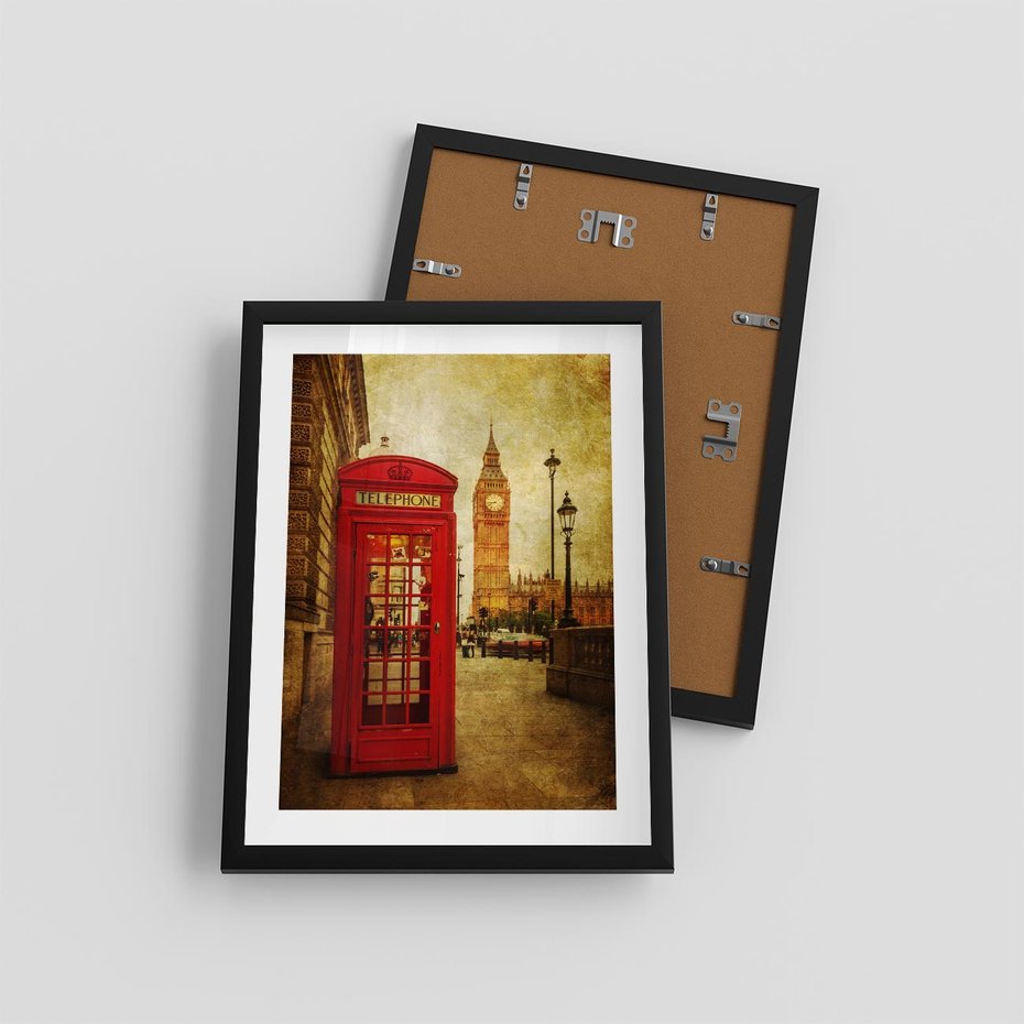 Plakat w ramie 30x40 - Ikoniczna budka telefoniczna w Londynie - sepia, budka - rama czarna