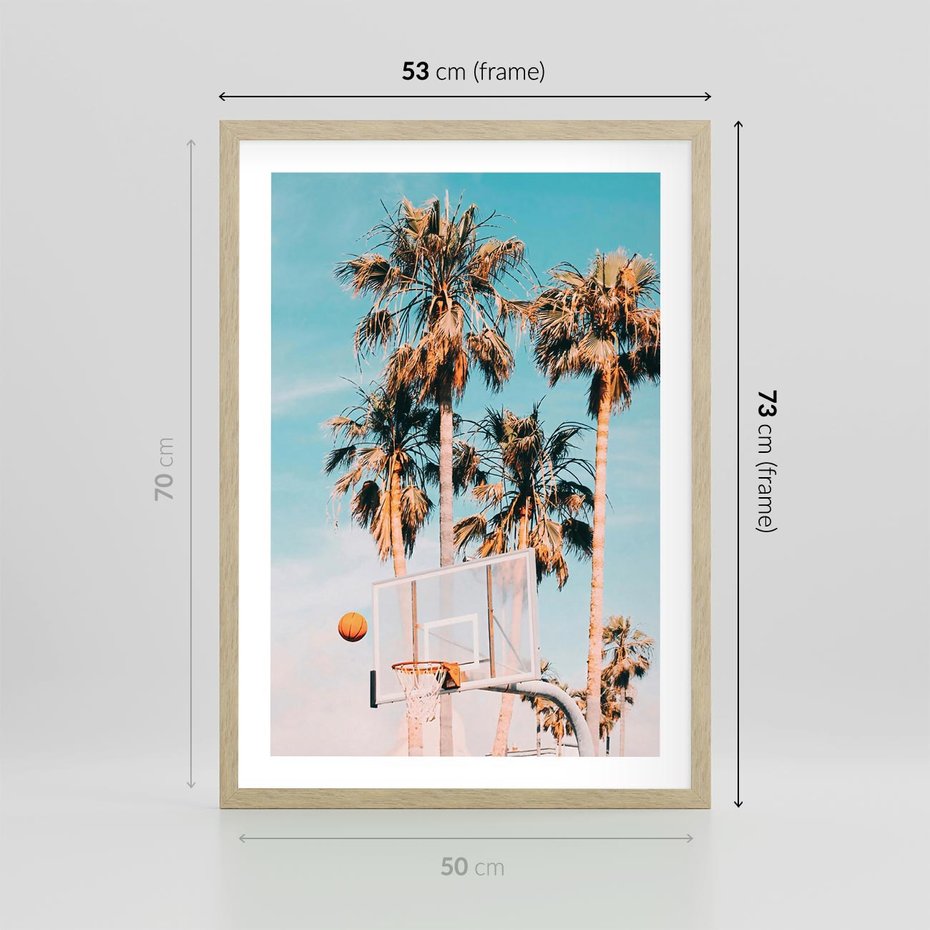 Plakat w ramie 50x70 - Egzotyczna Koszykówka - palmy na tle nieba, koszykówka - rama drewno