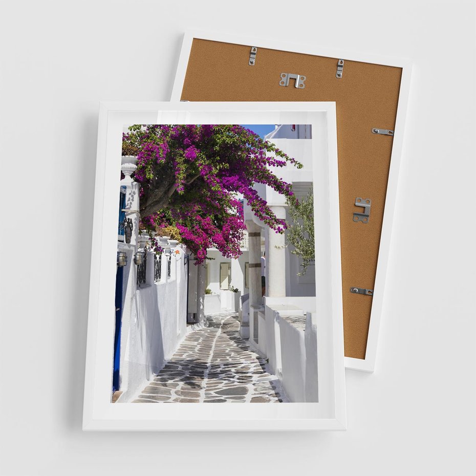 Plakat w ramie 50x70 - Mroczna Tajemnica - uliczka, perspektywa - rama biała