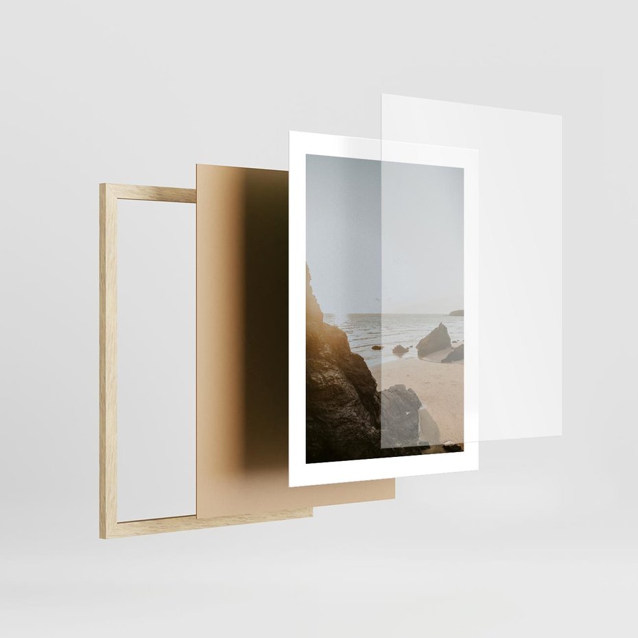 Plakat w ramie 30x40 - Magia Wieczornego Spokoju - plaża, zachód - rama drewno