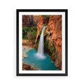 Plakat w ramie 50x70 - Wodospad wśród majestatycznych gór - wodospad, górski - rama czarna