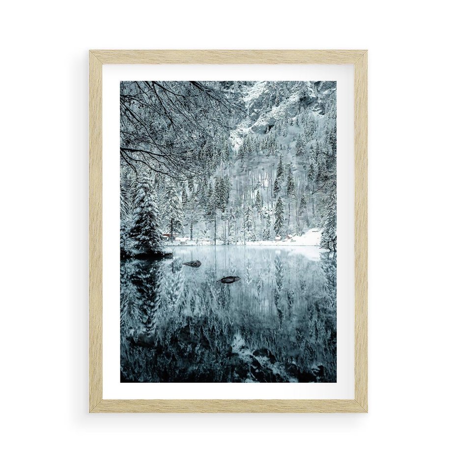 Plakat w ramie 50x70 - Zimowy Raj - zimowy górski krajobraz, jezioro w górach - rama drewno