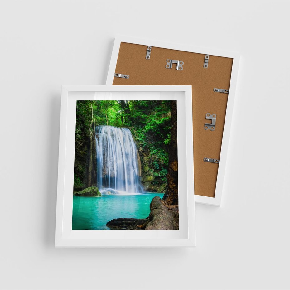 Plakat w ramie 40x50 - : Moc Natury - wodospad, rzeka - rama biała