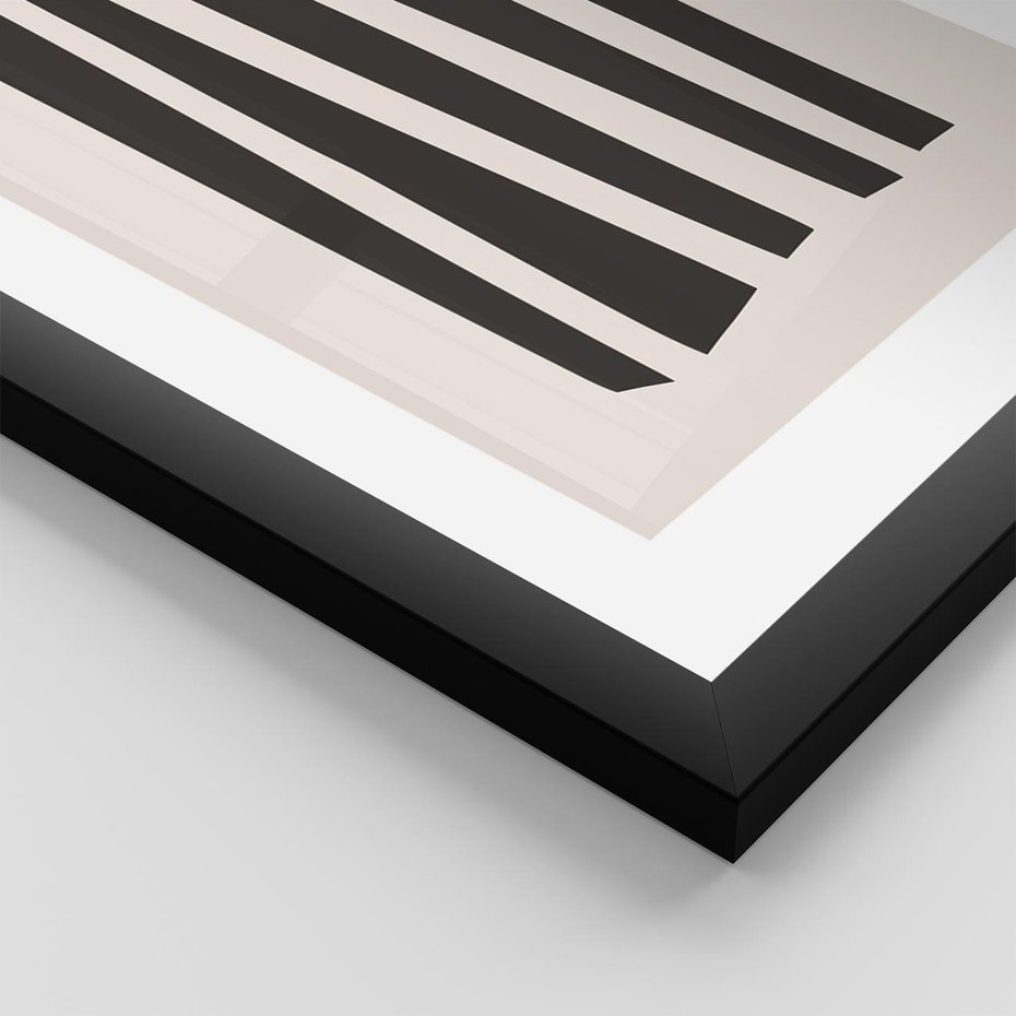 Plakat w ramie 50x70 - Migotliwa Transformacja Form - minimalizm, czarne pasy - rama czarna