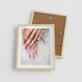 Plakat w ramie 40x50 - Paznokcie jak dzieło sztuki - paznokcie, manicure - rama drewno