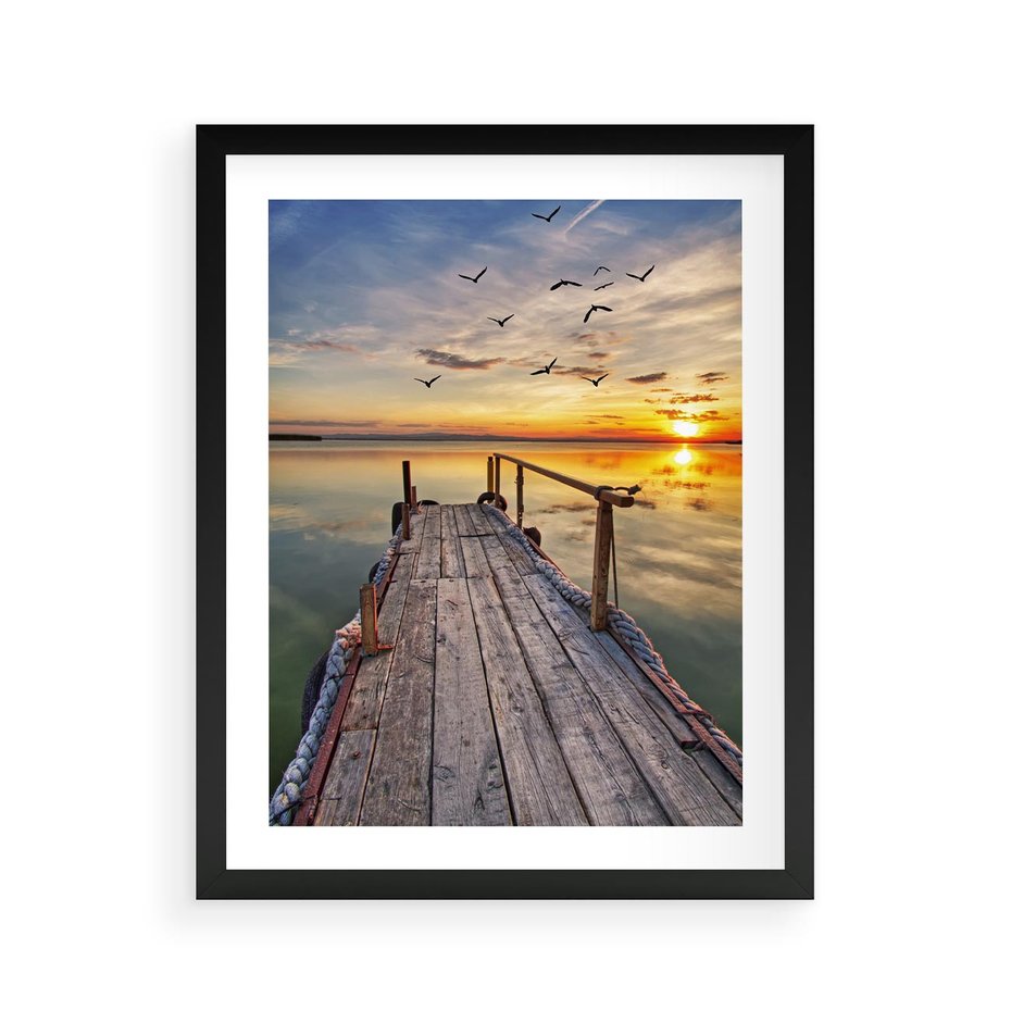 Plakat w ramie 40x50 - Spokojny pomost nad jeziorem - pomost, jezioro - rama czarna