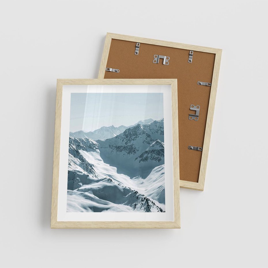 Plakat w ramie 40x50 - Surowość Gór - górskie szczyty, śnieg - rama drewno