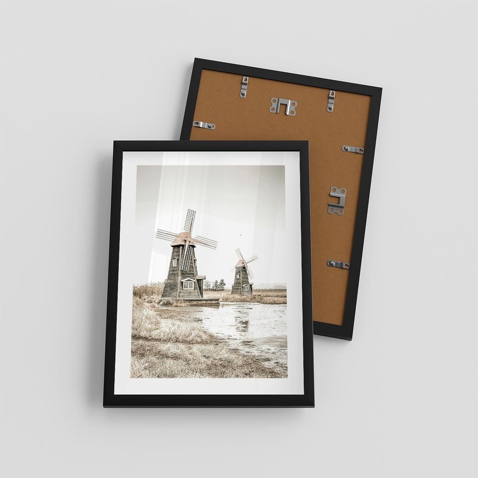 Plakat w ramie 30x40 - Wiejskie Młyny: Rustykalna Fotografia - młyny, rustykalna fotografia - rama czarna