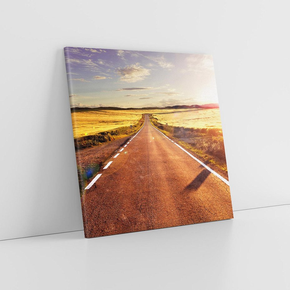 Obraz na płótnie 70x70 - Droga ku zachodowi słońca - droga, zachód