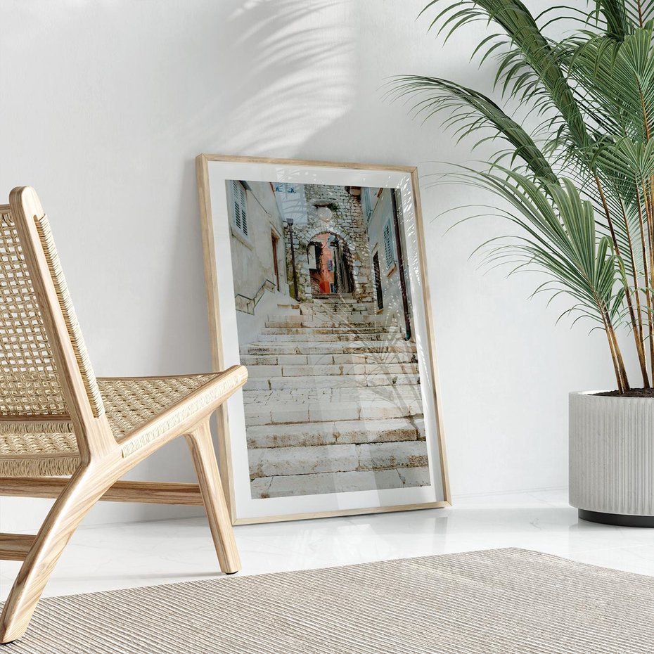 Plakat w ramie 40x50 - Schody we Włoskim Miasteczku - schody, śródziemnomorskie miasteczko - rama drewno
