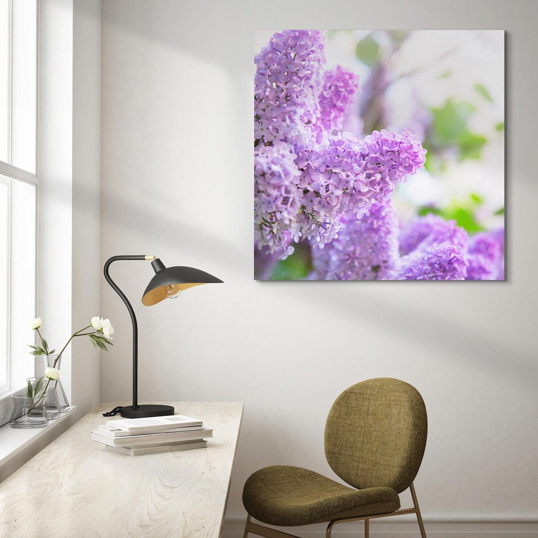 Obraz na płótnie 50x50 - Delikatny liliowy dotyk - lilie, fiolet