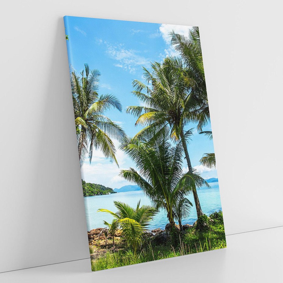Obraz na płótnie 50x70 - Rajski wypoczynek - palmy, morze