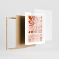 Plakat w ramie 40x50 - Migotliwa Euforia - kompozycja w łososiowym kolorze, kwiaty - rama drewno