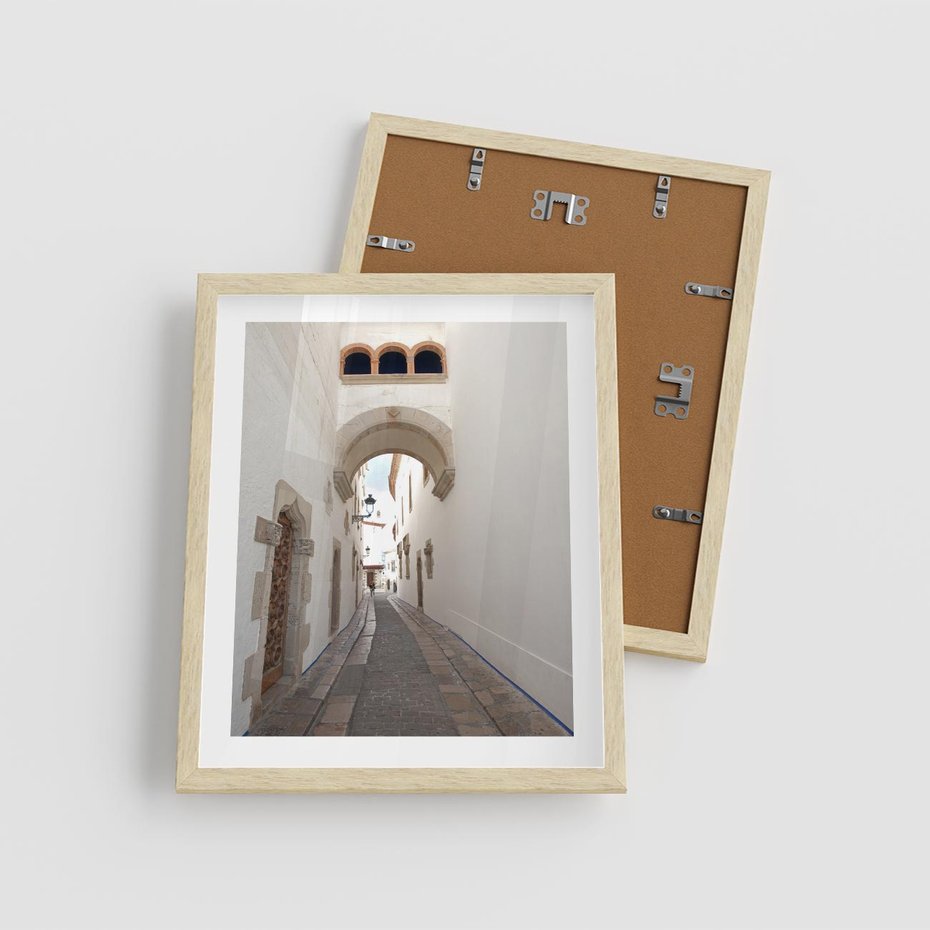 Plakat w ramie 40x50 - Perspektywiczna Magia Uliczki - uliczka, perspektywa - rama drewno