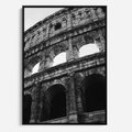 Obraz w ramie 70x100 - Koloseum w Czarnej Bieli - antyczna architektura, koloseum - rama czarna